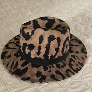 Fashion Nova Leopard print hat